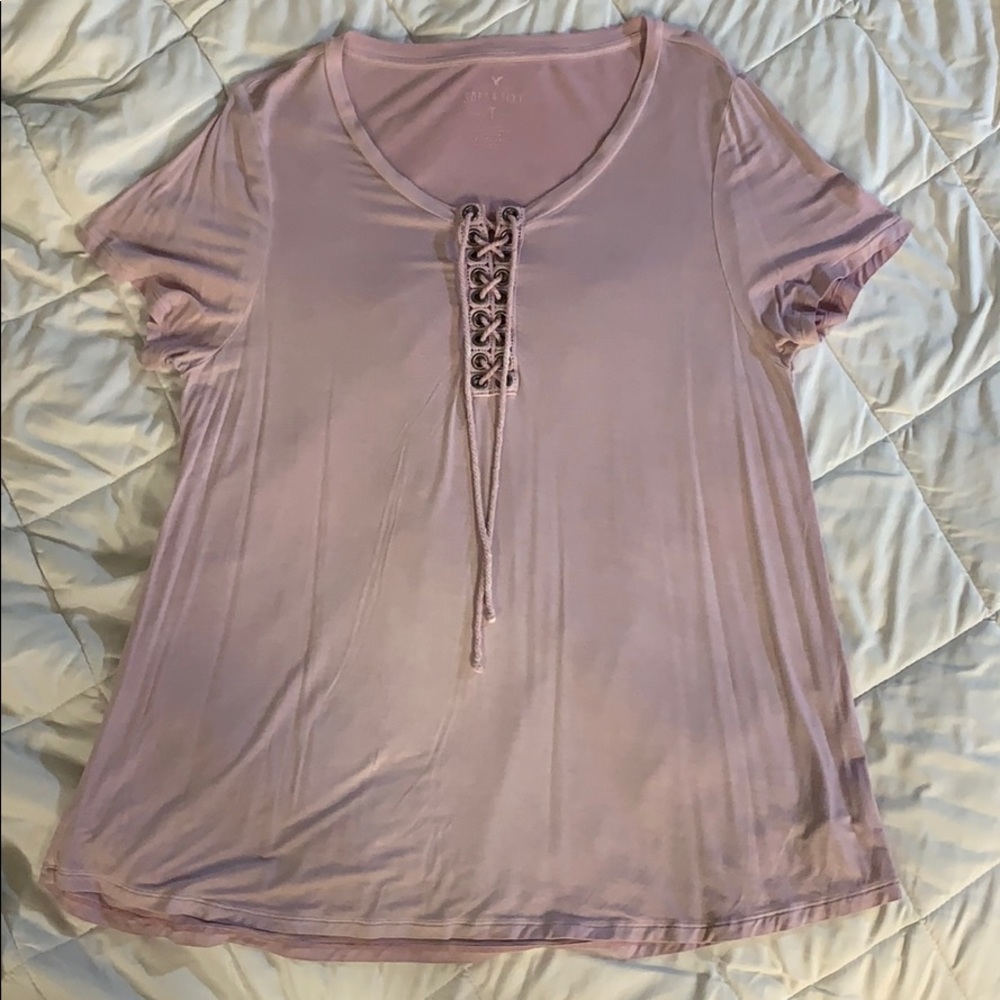 AMERICAN EAGLE - Soft and Sexy T with Lace Up